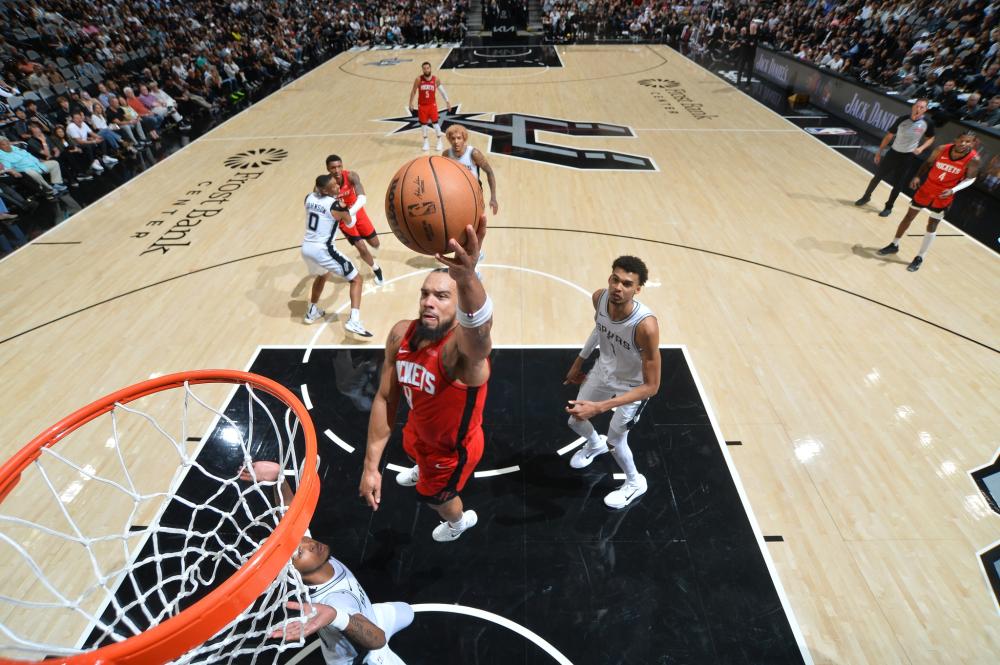 不仅为球队 不仅为球队