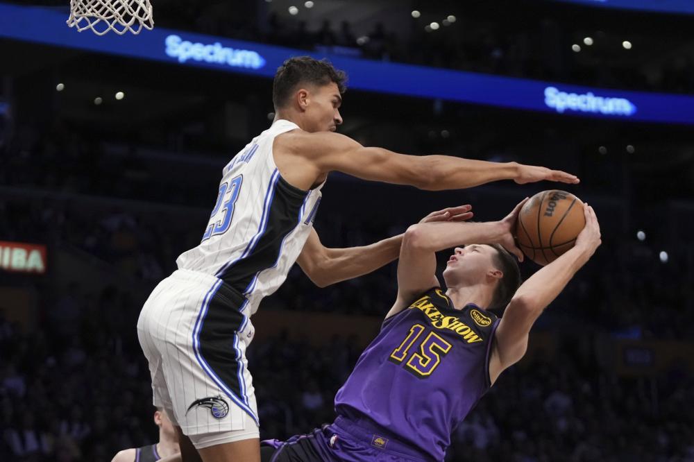 也在舆论场 也在舆论场