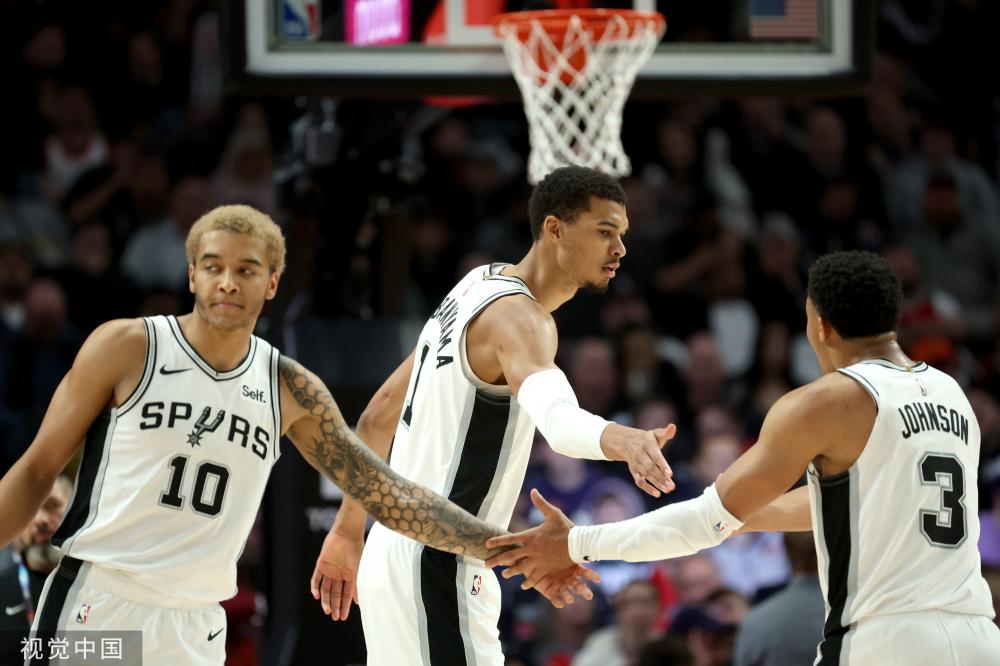 刻略显急躁 刻略显急躁